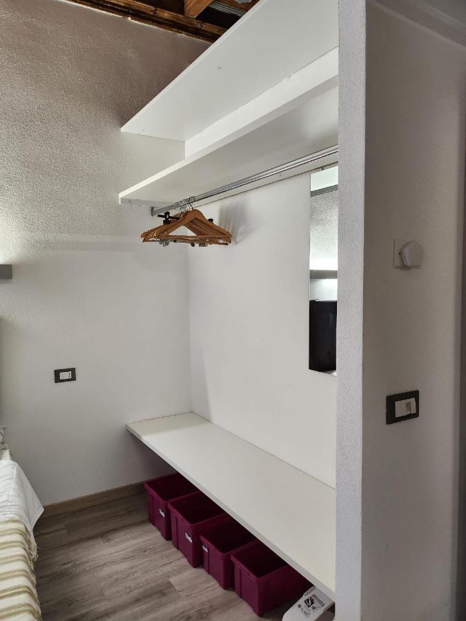 Mansarde & Suite Maison 1706 Lago Orta Borgomanero Zewnętrze zdjęcie