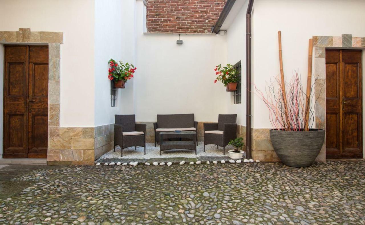 Mansarde & Suite Maison 1706 Lago Orta Borgomanero Zewnętrze zdjęcie