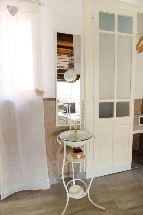 Mansarde & Suite Maison 1706 Lago Orta Borgomanero Zewnętrze zdjęcie