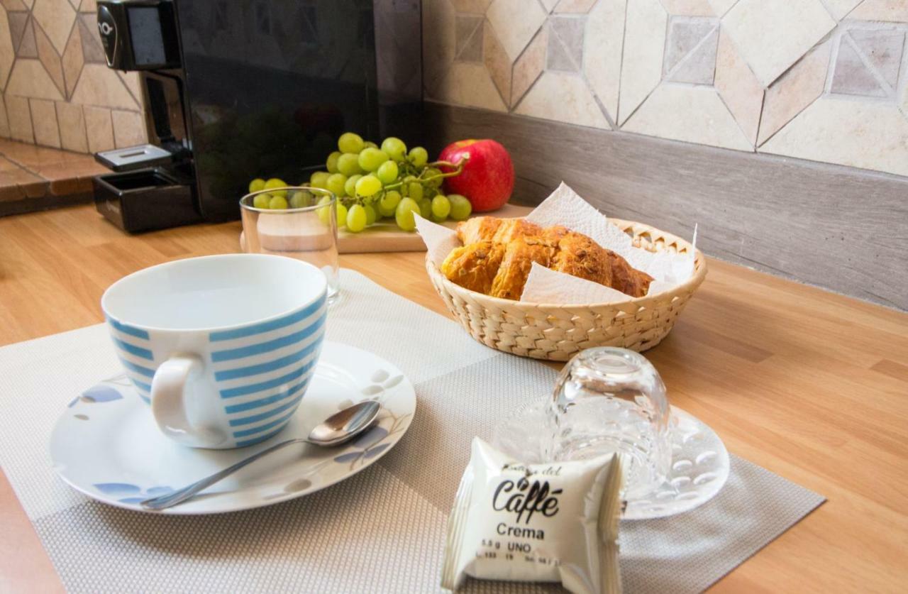 Mansarde & Suite Maison 1706 Lago Orta Borgomanero Zewnętrze zdjęcie