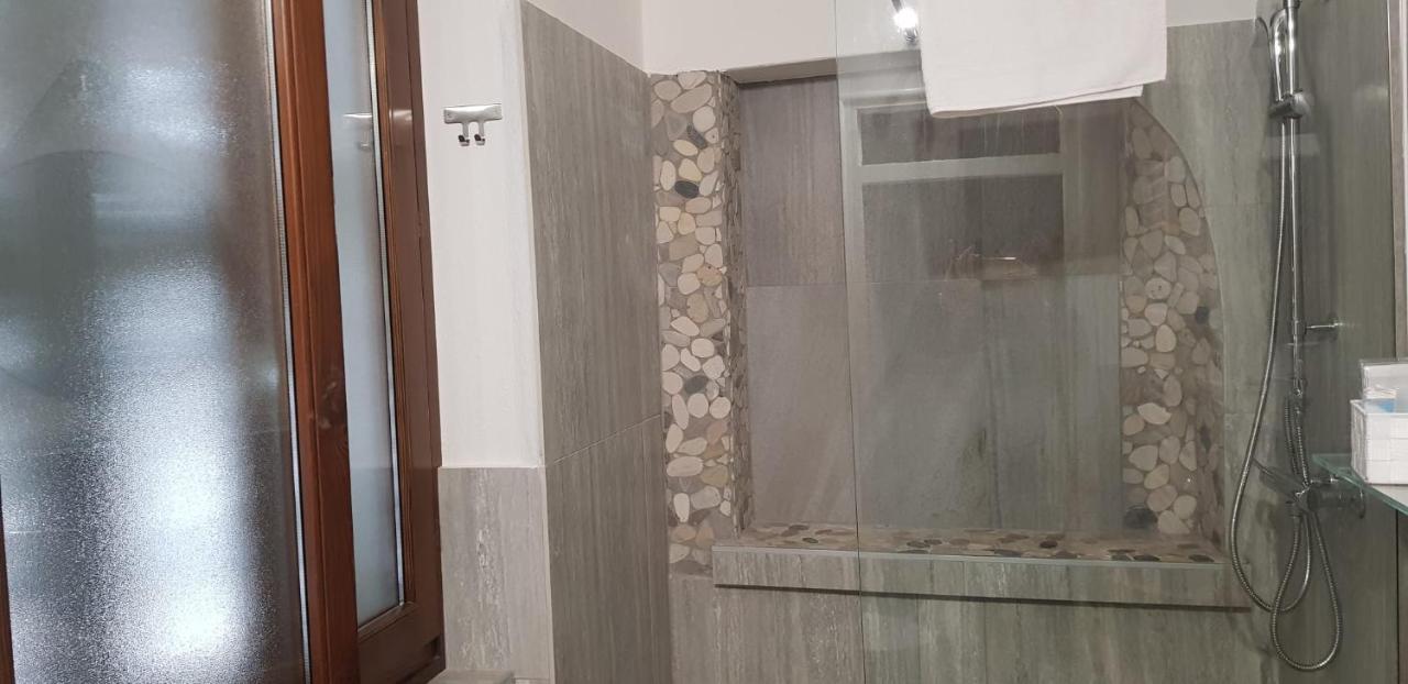 Mansarde & Suite Maison 1706 Lago Orta Borgomanero Zewnętrze zdjęcie