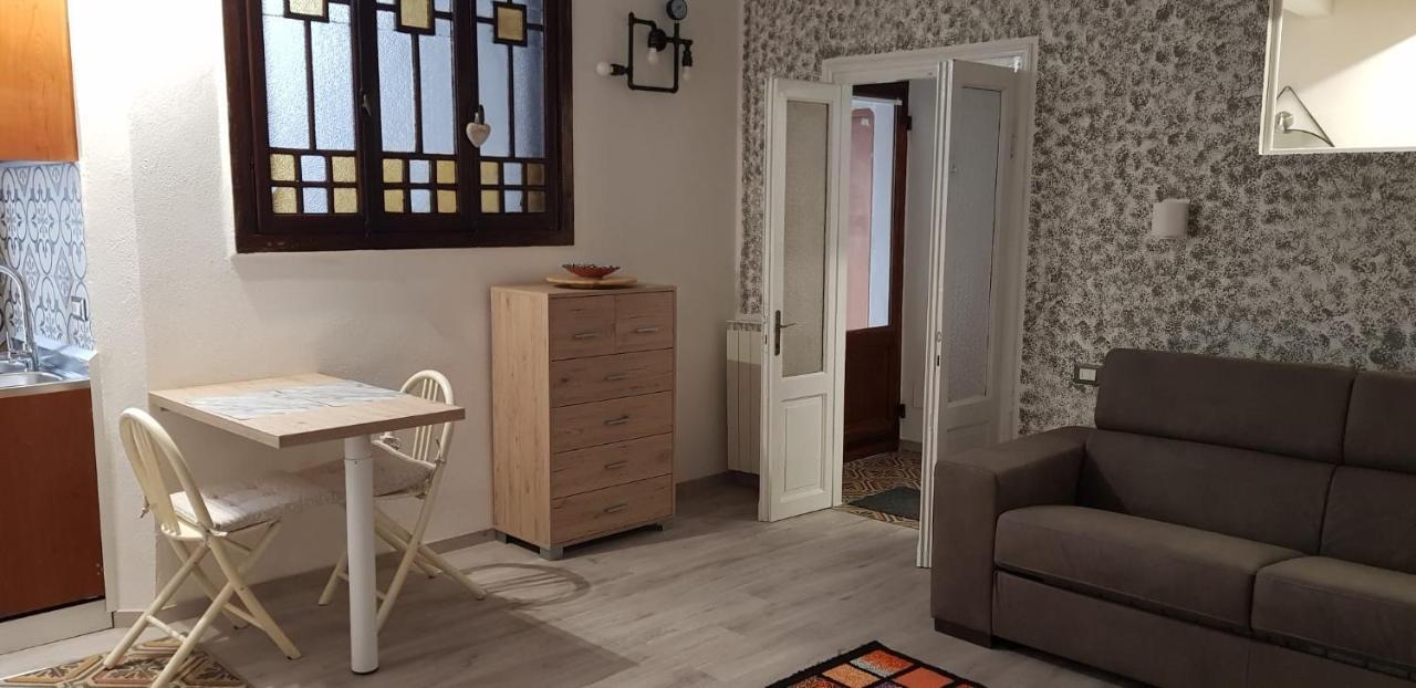 Mansarde & Suite Maison 1706 Lago Orta Borgomanero Zewnętrze zdjęcie