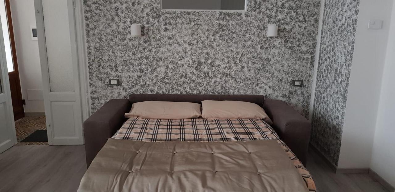 Mansarde & Suite Maison 1706 Lago Orta Borgomanero Zewnętrze zdjęcie