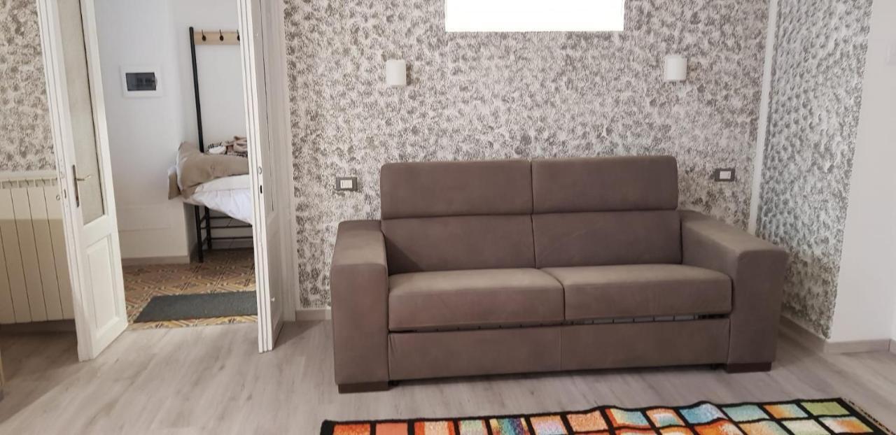 Mansarde & Suite Maison 1706 Lago Orta Borgomanero Zewnętrze zdjęcie